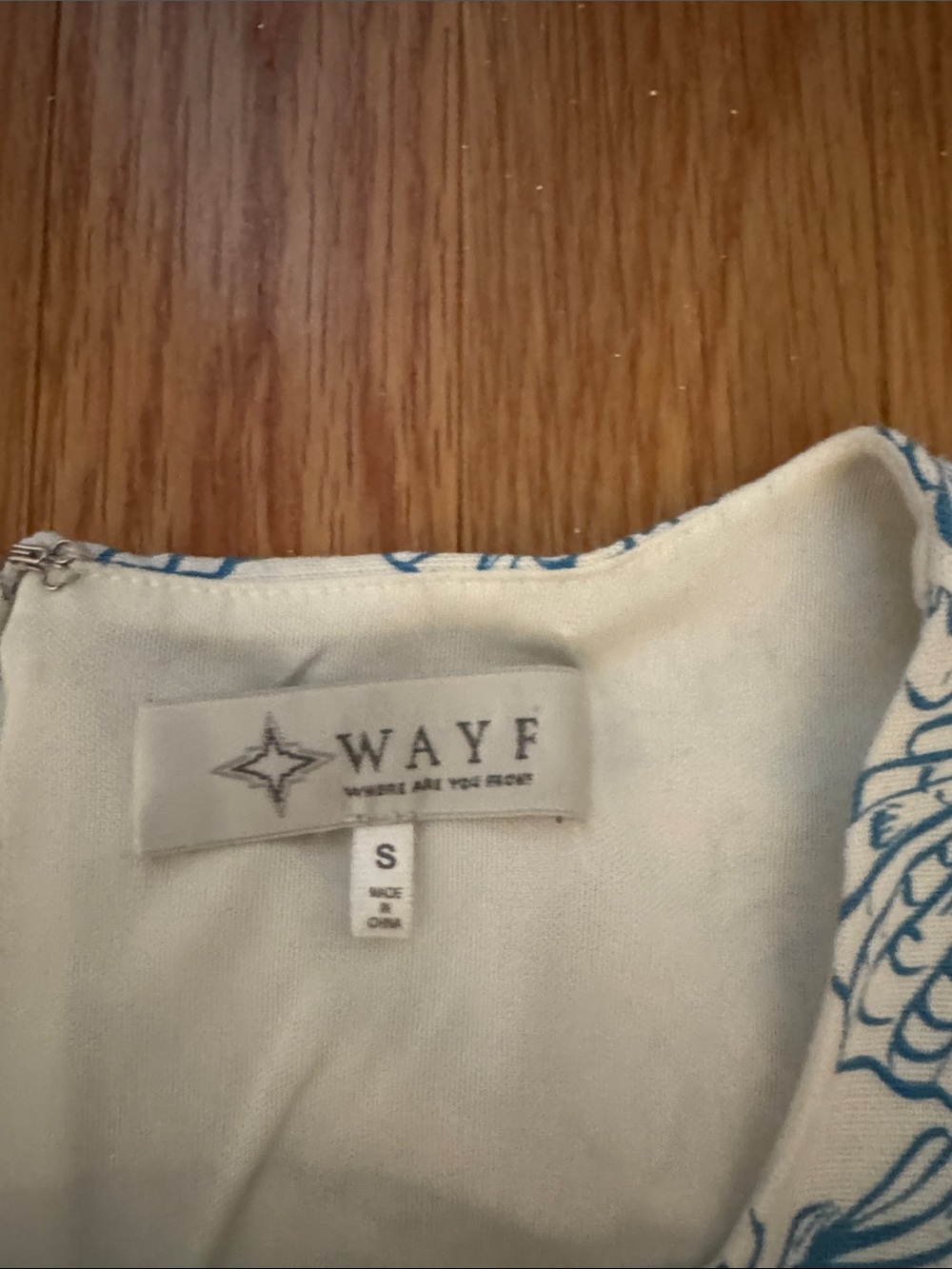 Wayf White Dress with Blue Shell Pattern - Picture 2 of 4